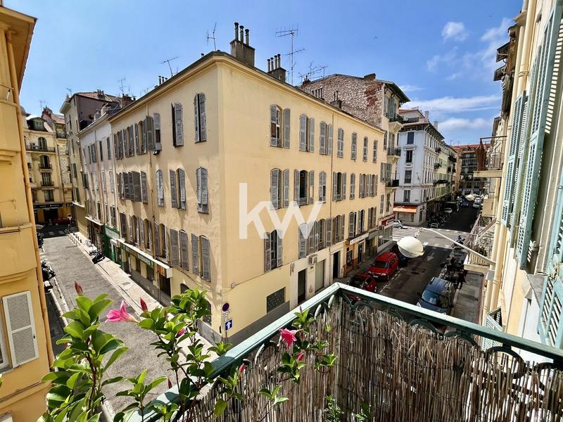 Appartement - 92 m² - 3 pièces