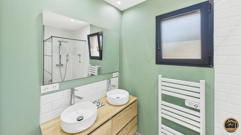 Maison contemporaine - 155 m² - 6 pièces