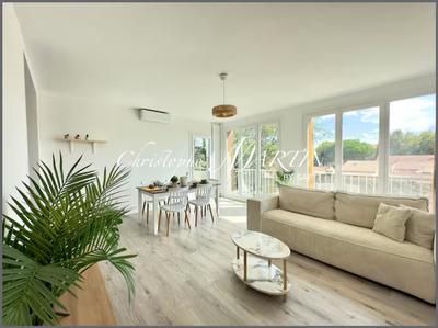 Appartement - 76 m² - 3 pièces