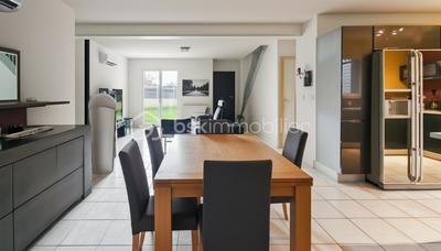 Pavillon - 123 m² - 5 pièces