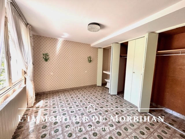 Maison - 174 m² - 9 pièces