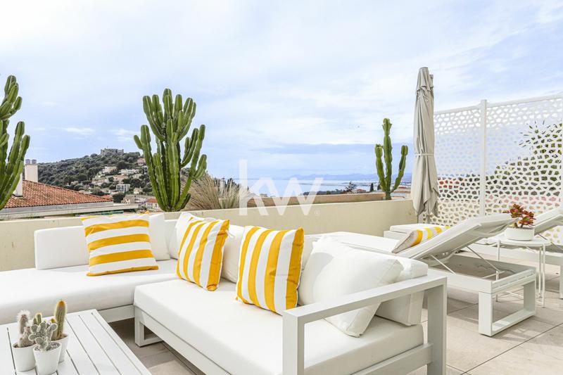 Duplex - 134 m² - 5 pièces