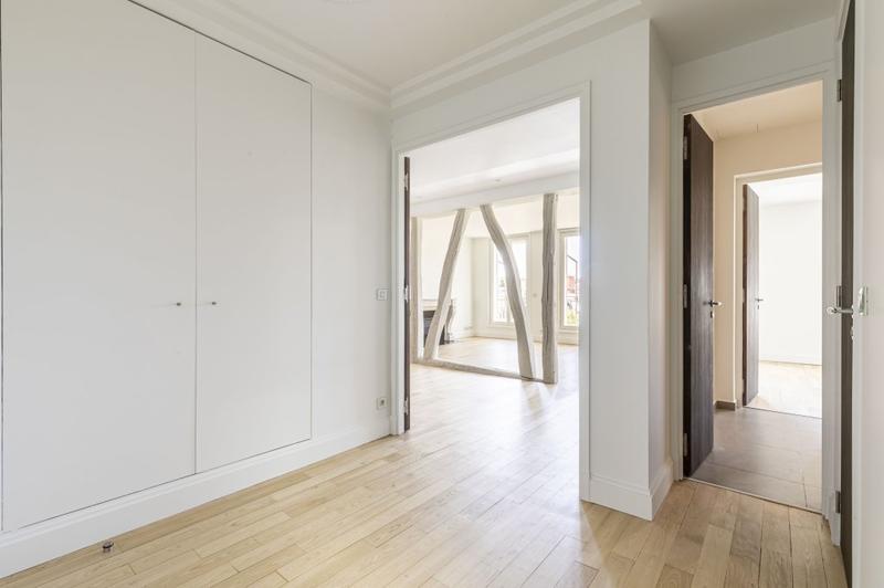 Appartement - 145 m² - 5 pièces