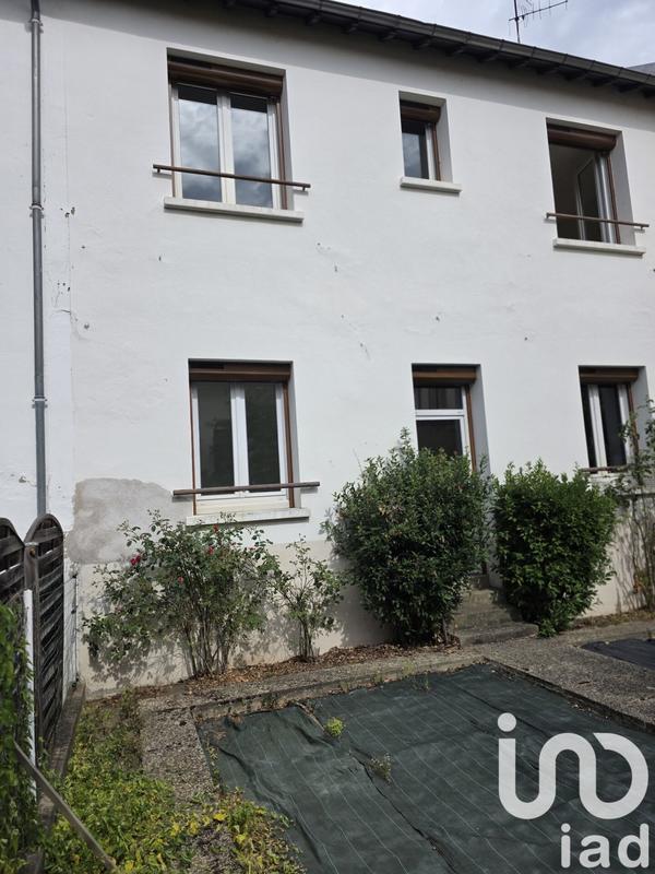 Maison - 98 m² - 6 pièces