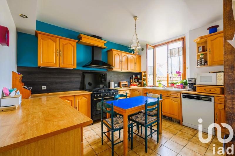 Maison - 177 m² - 6 pièces