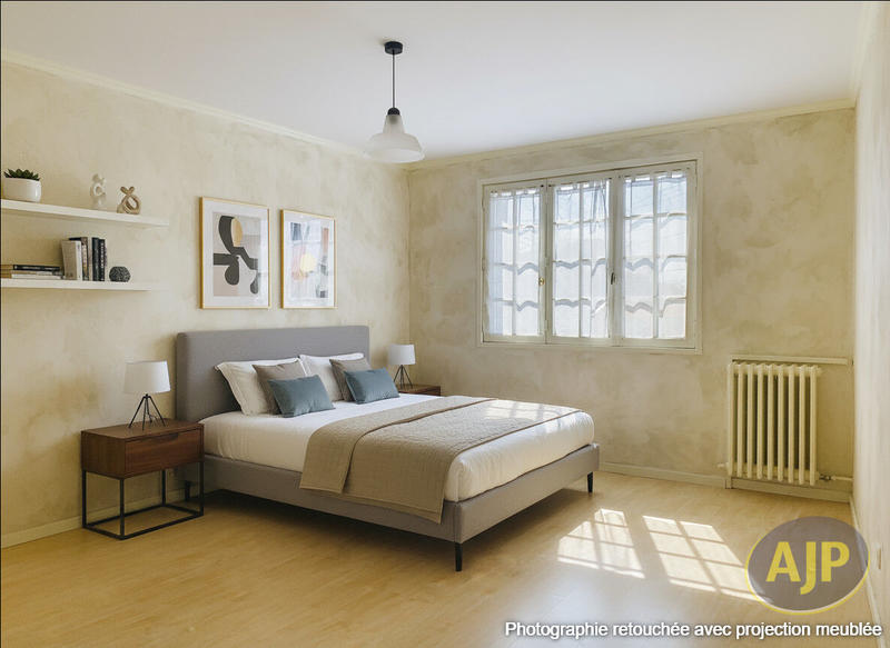 Maison - 90 m² - 4 pièces