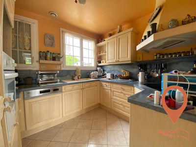 Viager - Maison traditionnelle - 92 m² - 5 pièces