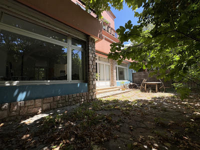 Appartement - 188 m² - 5 pièces