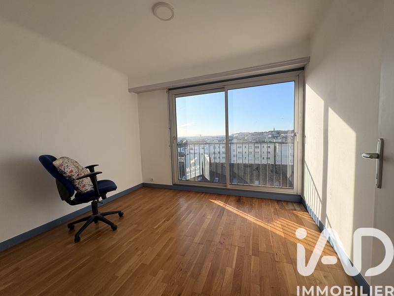 Appartement - 90 m² - 3 pièces