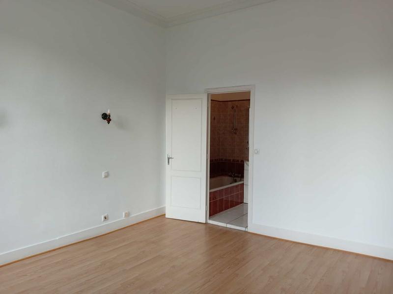 Appartement - 120 m² - 4 pièces