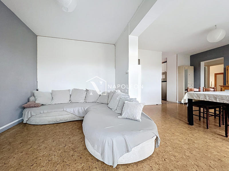 Appartement - 64 m² - 3 pièces