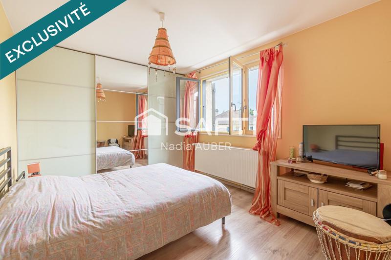 Maison - 170 m² - 6 pièces