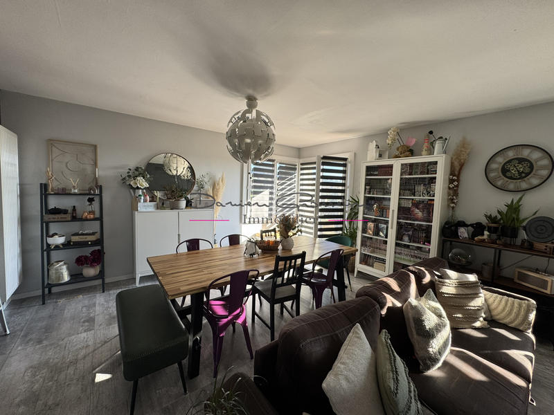 Maison - 95 m² - 4 pièces