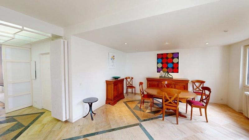 Appartement - 112 m² - 4 pièces