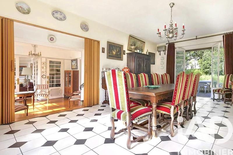 Maison - 140 m² - 7 pièces