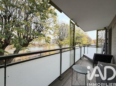 Appartement - 81 m² - 4 pièces