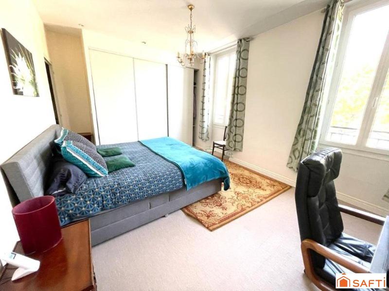 Maison - 194 m² - 5 pièces