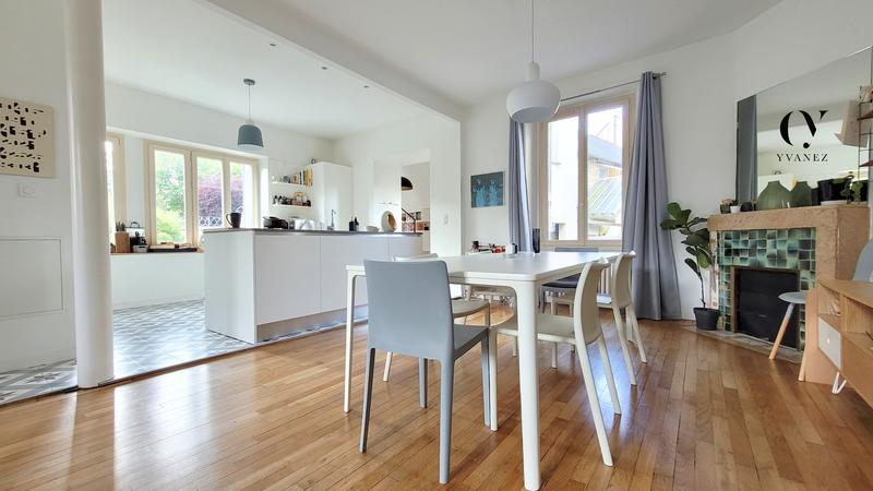 Maison - 138 m² - 7 pièces