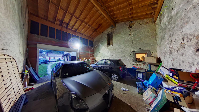 Maison - 98 m² - 4 pièces