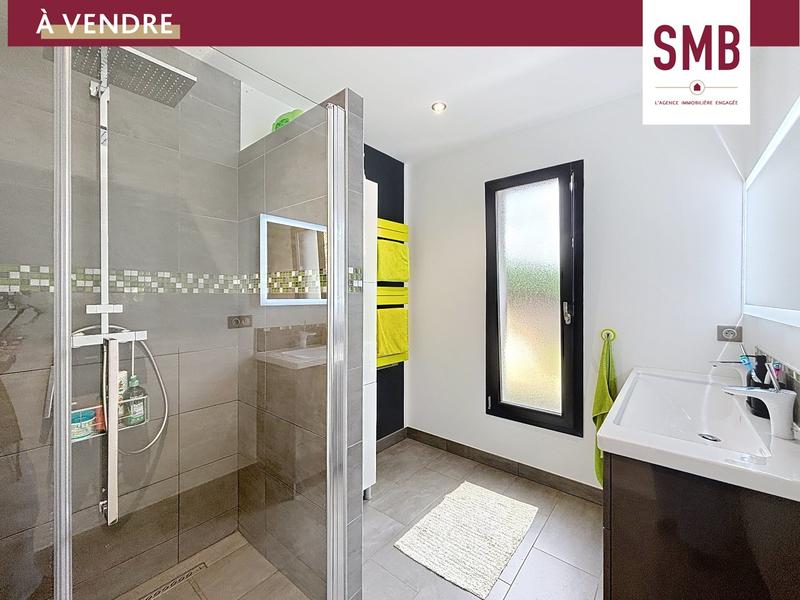 Maison - 101 m² - 5 pièces