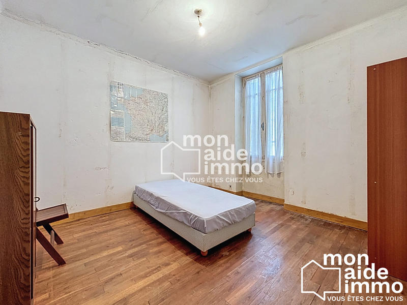 Maison - 96 m² - 4 pièces