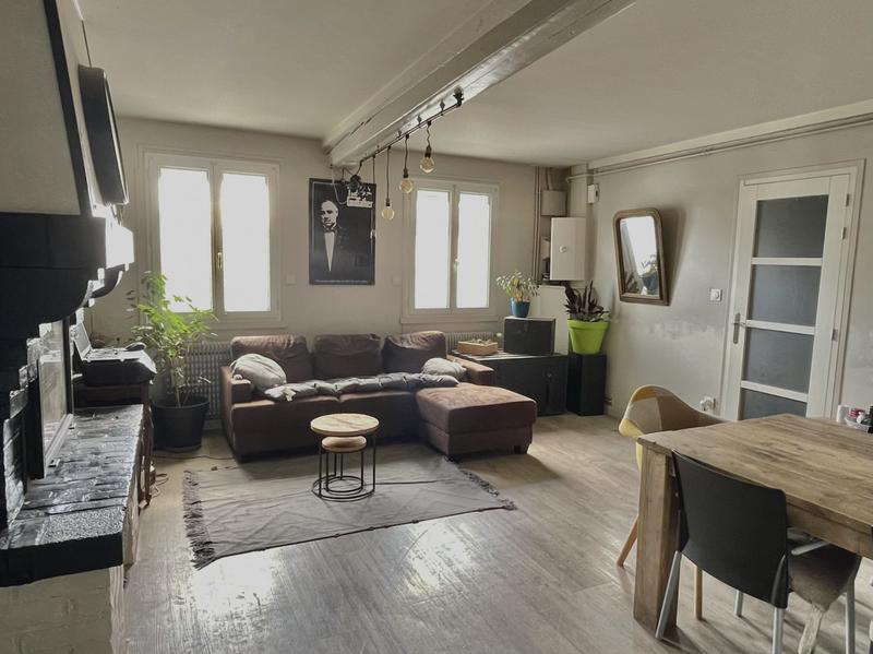 Maison - 105 m² - 4 pièces