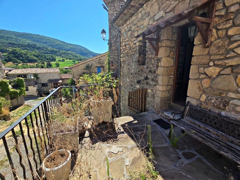 Maison - 80 m² - 3 pièces