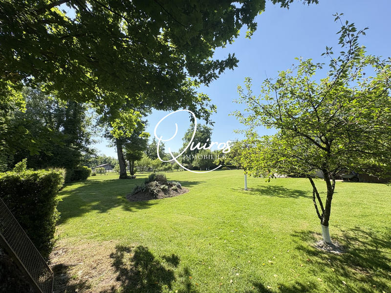 Maison - 137 m² - 7 pièces