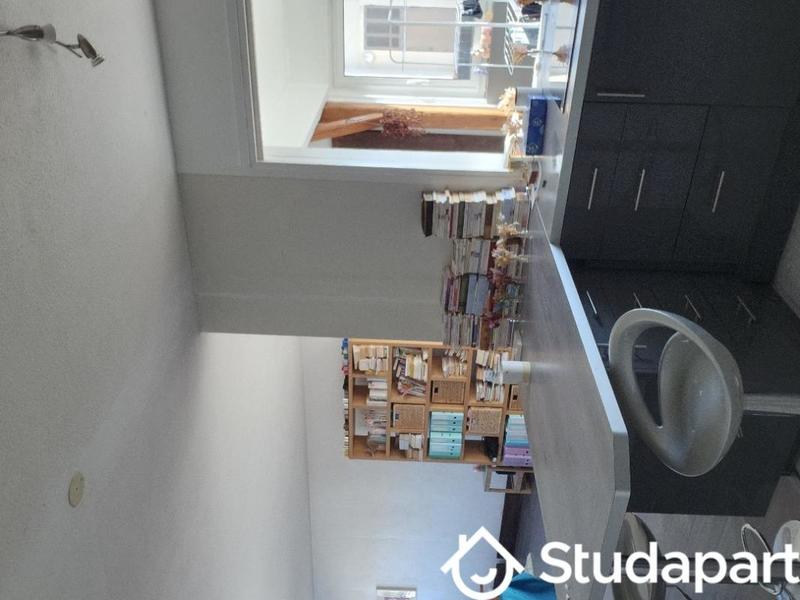 Chambre - 15 m² - 1 pièce