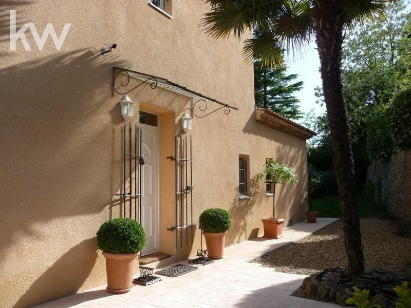 Bastide - 195 m² - 6 pièces