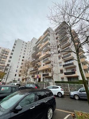 Appartement - 103 m² - 4 pièces