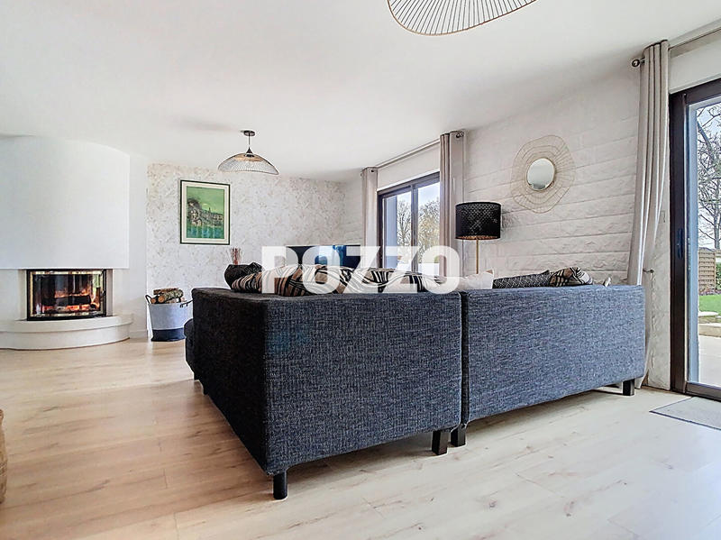 Maison - 170 m² - 8 pièces