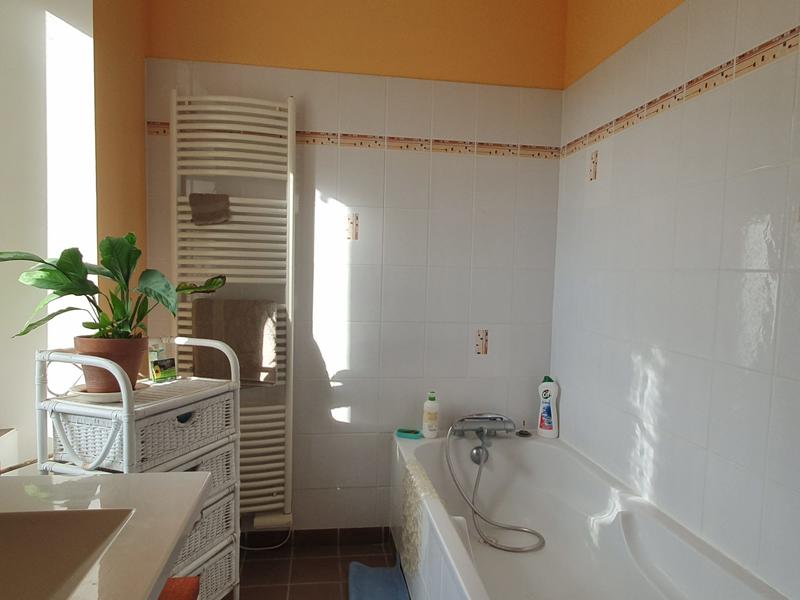 Maison - 222 m² - 7 pièces