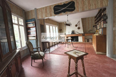 Maison - 192 m² - 11 pièces