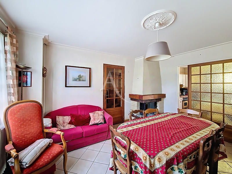 Maison - 112 m² - 6 pièces