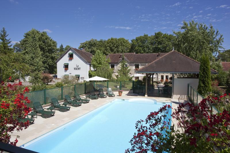 Fonds de commerce - Hôtellerie / Restauration - 1 200 m²