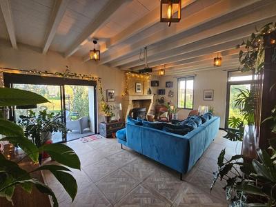 Maison en pierre - 175 m² - 7 pièces