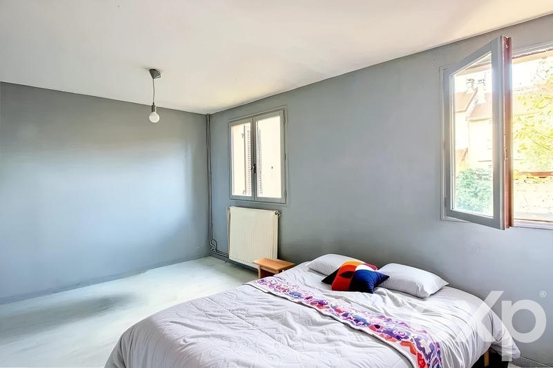 Maison - 147 m² - 7 pièces