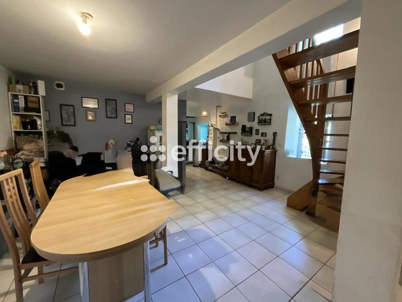 Appartement - 107 m² - 5 pièces