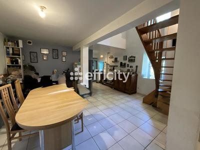 Appartement - 107 m² - 5 pièces