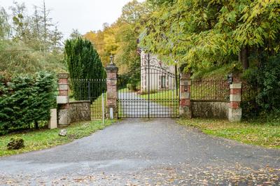 Château - 650 m² - 15 pièces