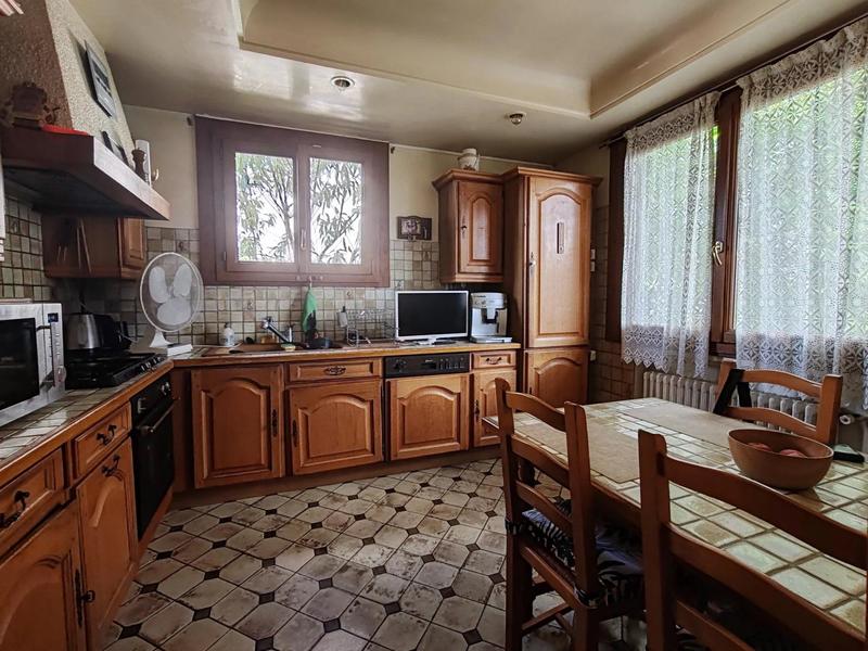 Maison - 143 m² - 6 pièces