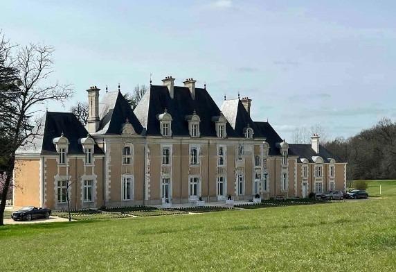 Manoir - 1 100 m² - 30 pièces