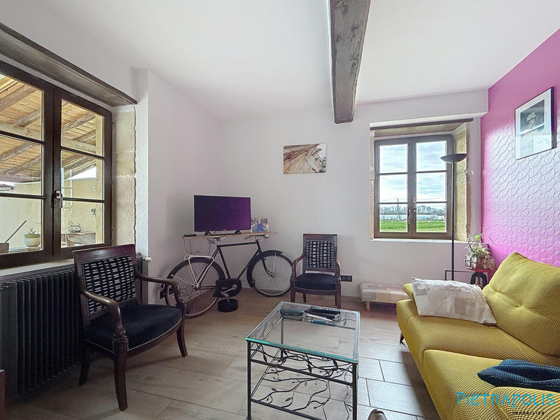 Maison ancienne - 357 m² - 5 pièces