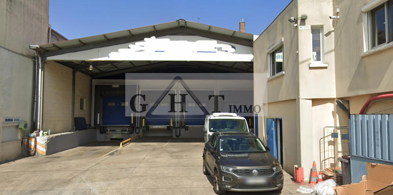 Entrepôt - 510 m²