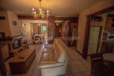 Maison - 112 m² - 6 pièces