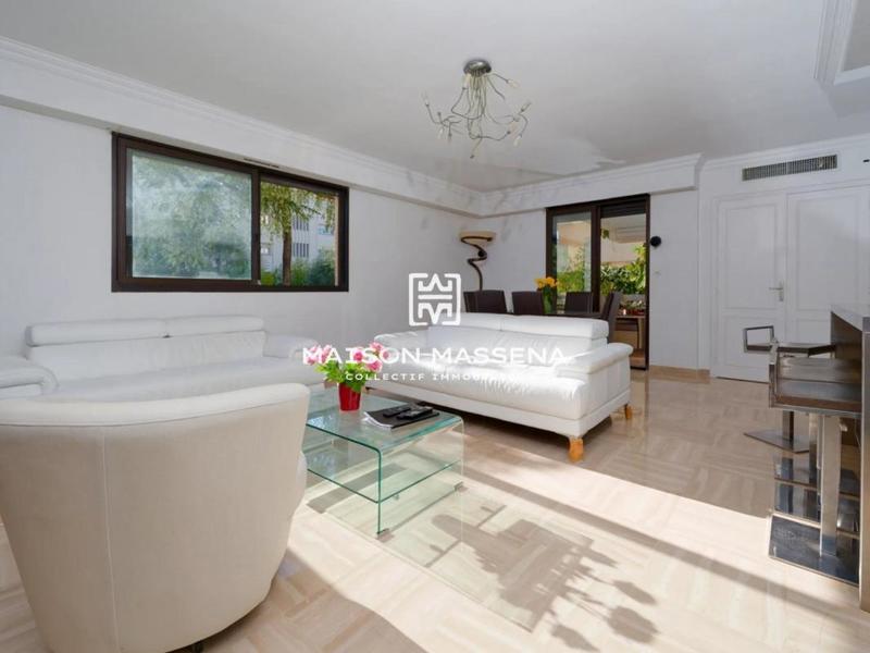 Appartement - 108 m² - 4 pièces