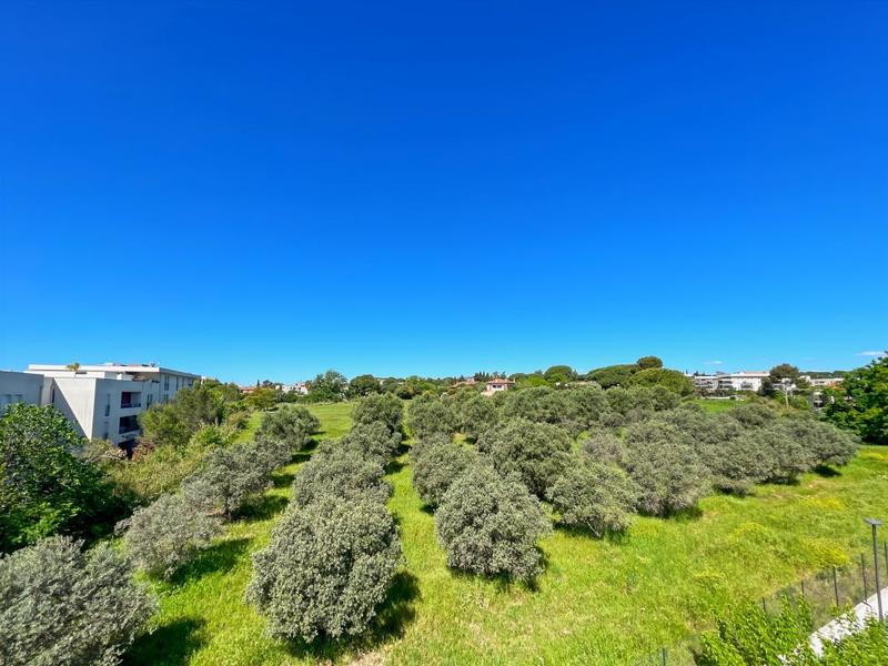 Appartement - 86 m² - 3 pièces