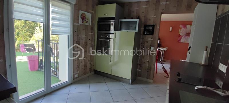 Demeure - 242 m² - 8 pièces