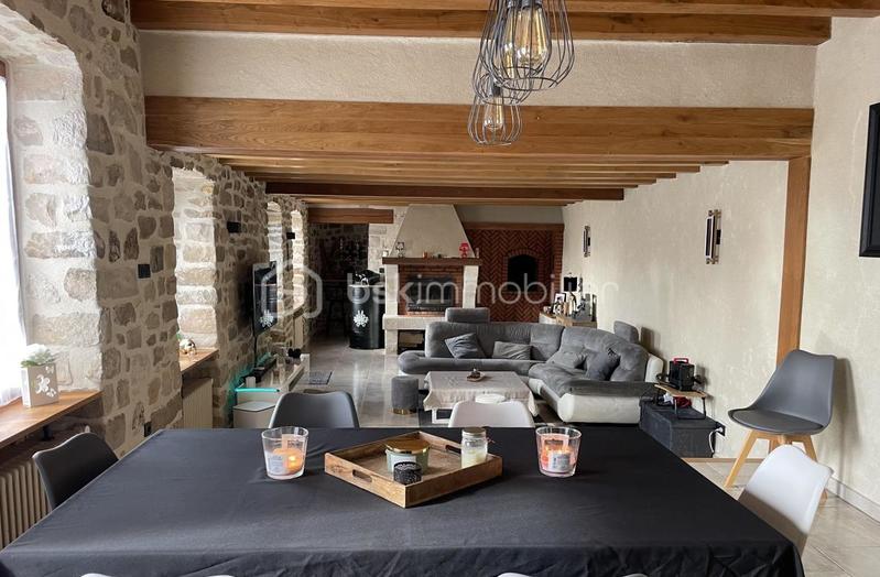 Maison ancienne - 180 m² - 6 pièces